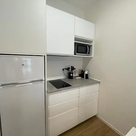 Monolocale Con Terrazzo Apartamento Modena