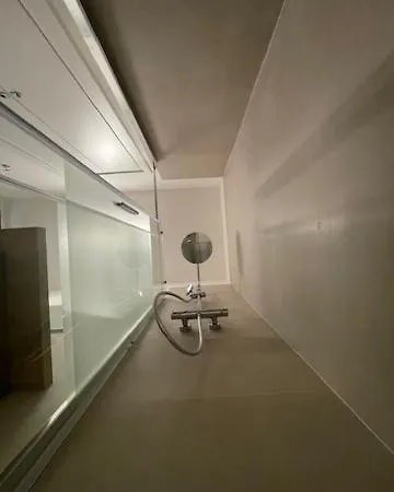 Apartamento Monolocale Con Terrazzo *